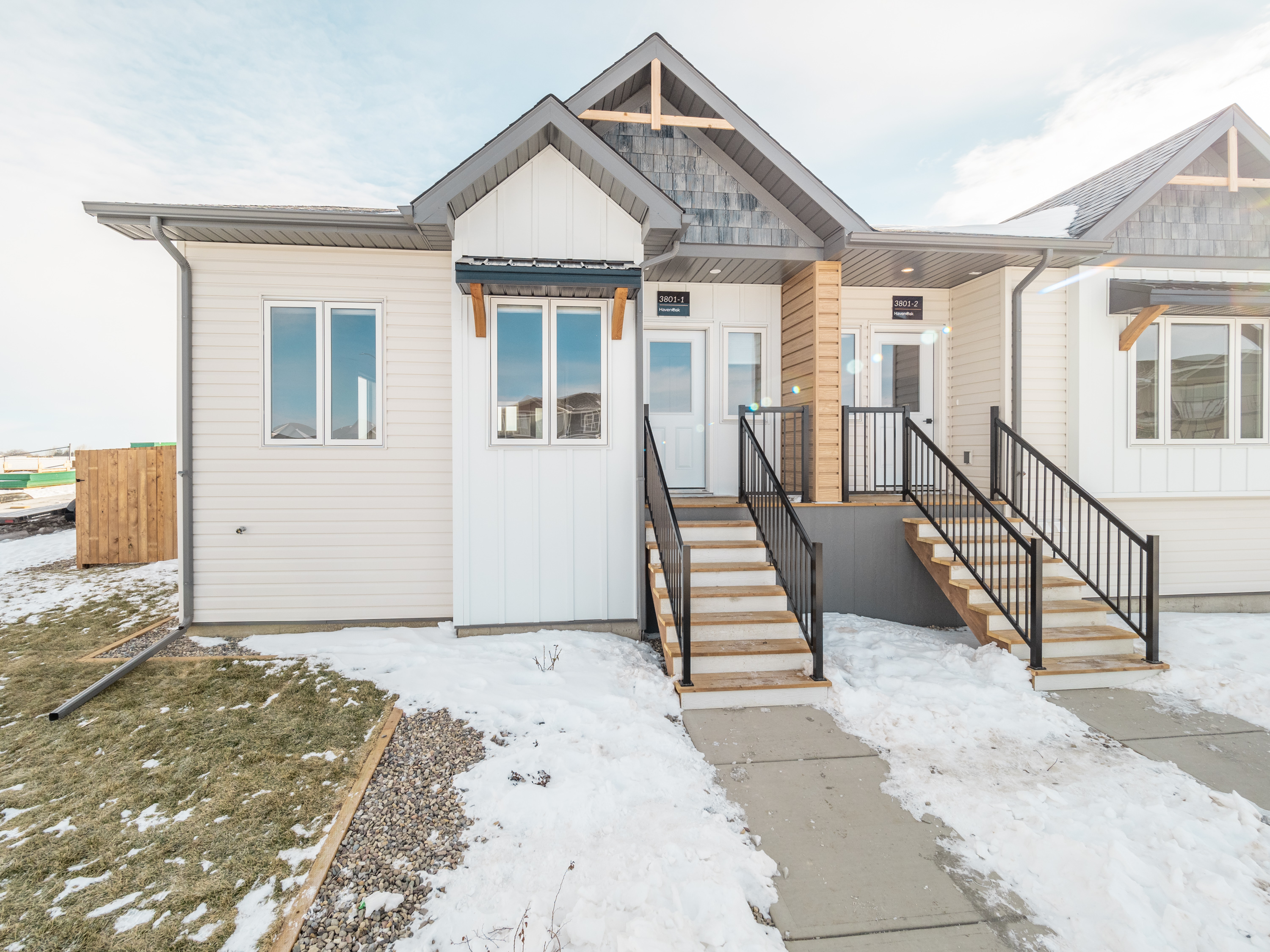 3801 Sundance Close - 1