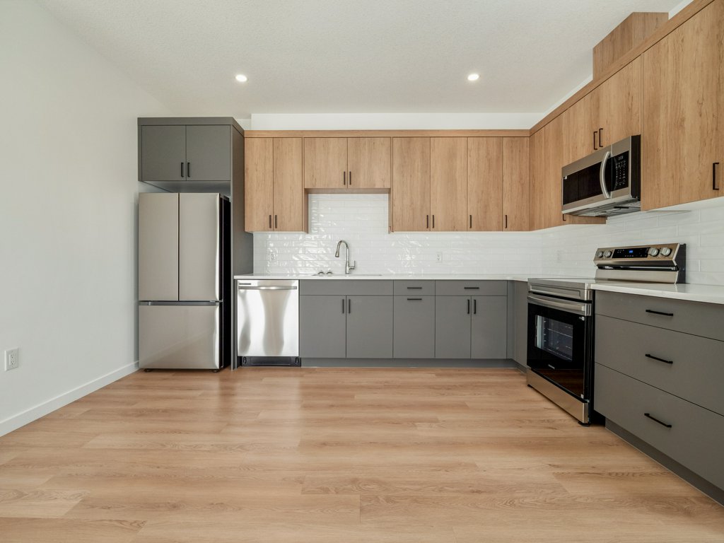 802 Willow Lane - 55